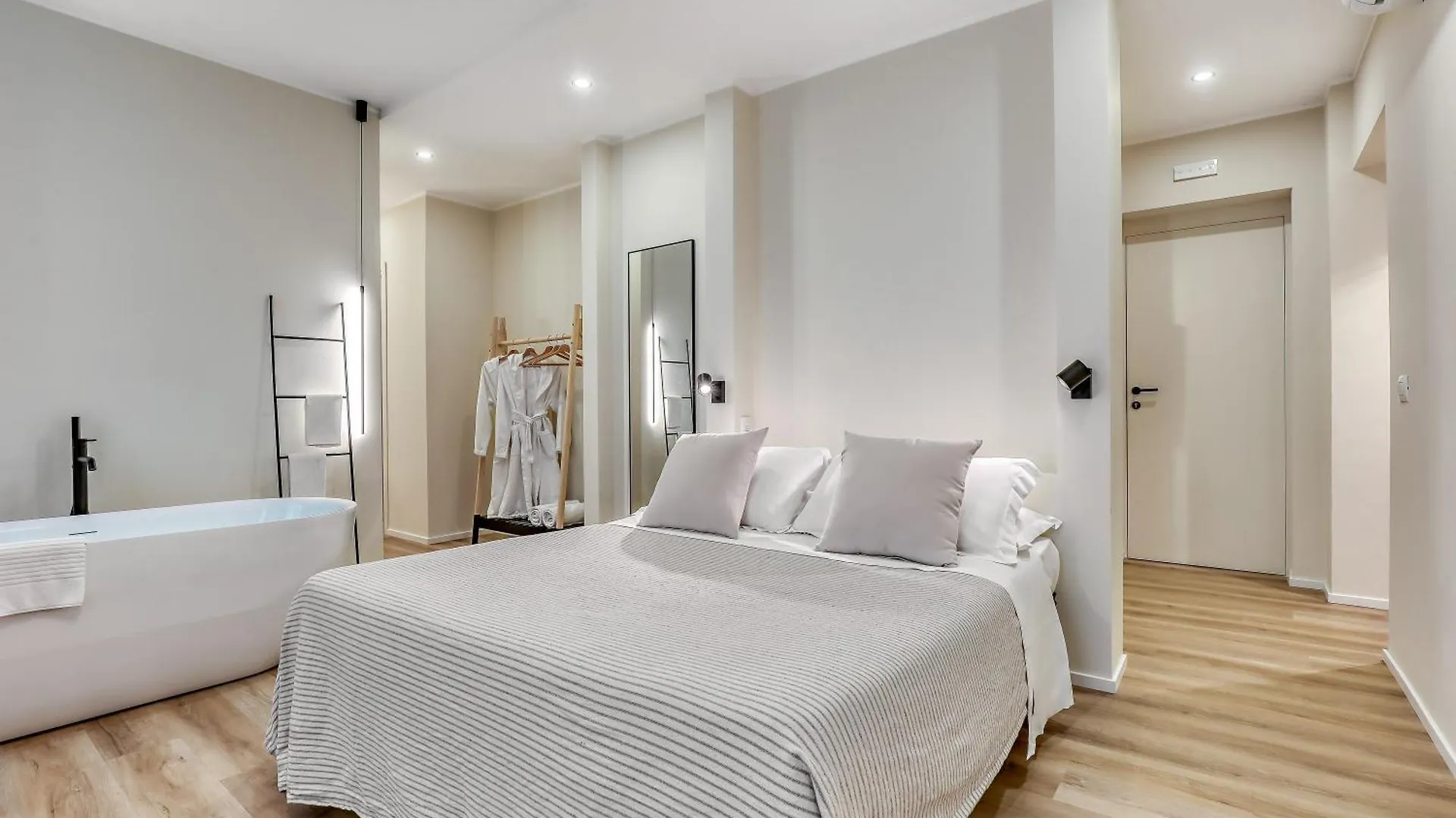Welchome - Suites Perugia 0*,  Italy