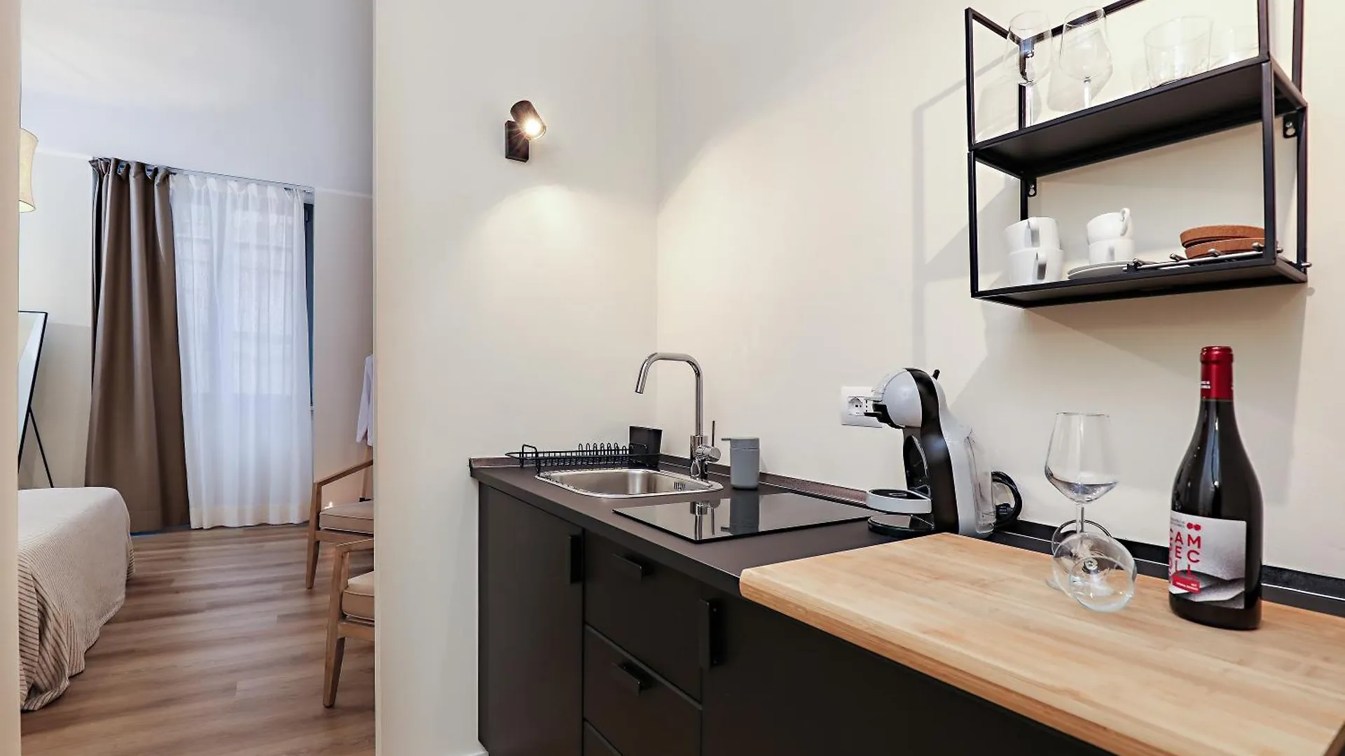 Welchome - Suites Perugia 0*,